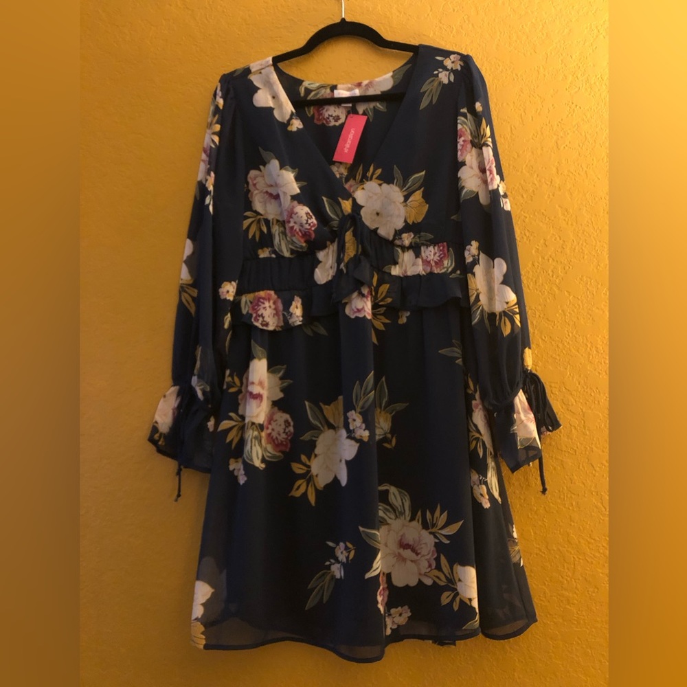 NWT Navy Floral Dress (target) 👗